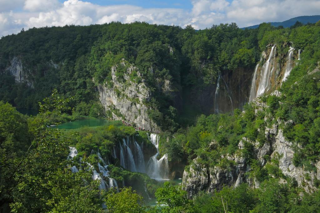 Apartman & Sobe Orhideja Smoljanac Esterno foto
